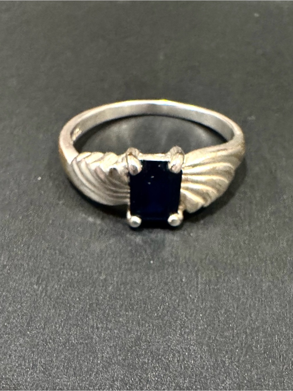 2ct Lab-Created Sapphire Engagement Ring Flower Solitaire 925 Silver